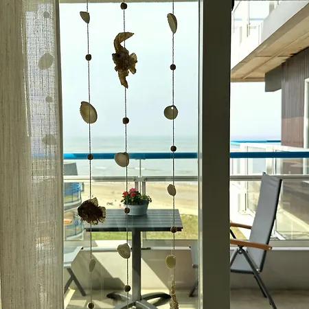 Sterflat Aan Zee Apartment