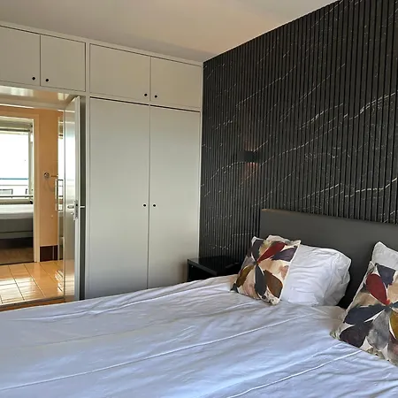 Sterflat Aan Zee شقة